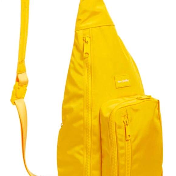 Vera Bradley Handbags - Vera Bradley Sling Bag *NWT*